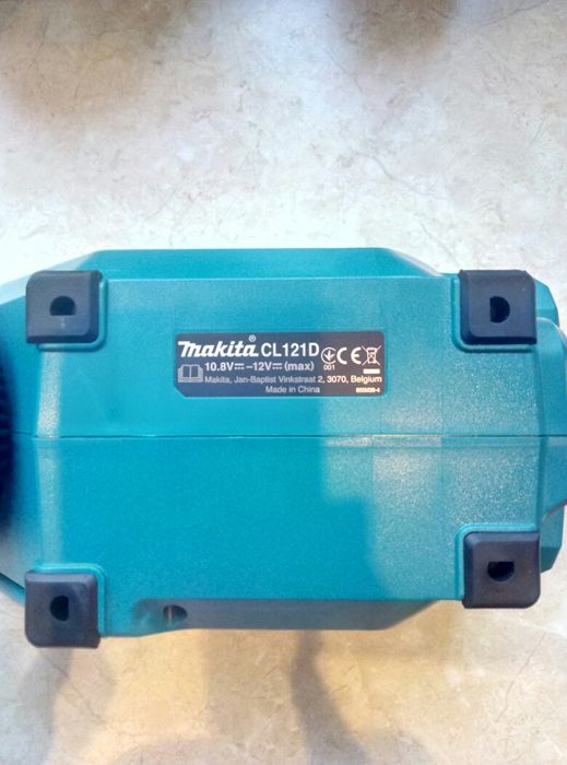 Акумуляторний пилосос-повітродувка(CXT) Makita CL121D