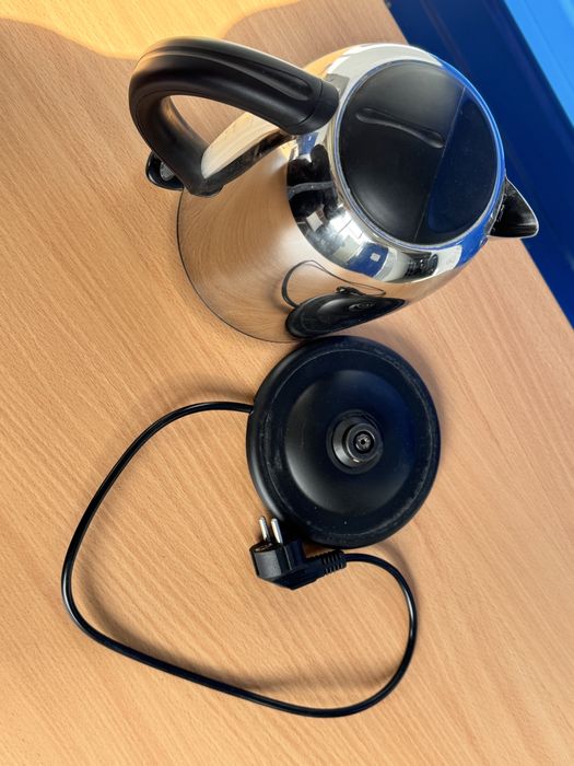 Електрочайник Russell Hobbs 20190-70