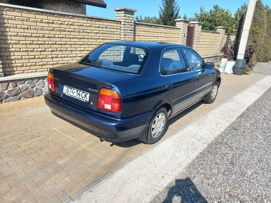 Продам автомобіль Suzuki Baleno