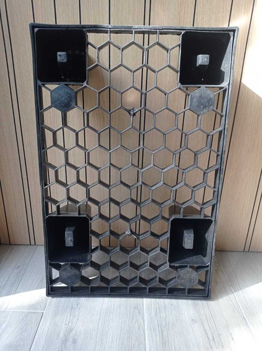 Palete de plástico encaixável