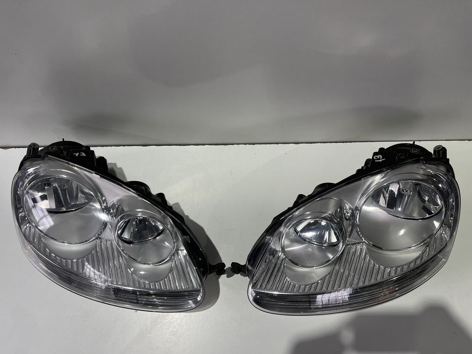 Фари оптика фара Гольф 5 03-09 Hella фари передні Golf 5 Jetta