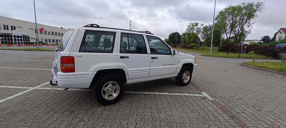 Jeep grand Cherokee Sprowadzony Opłacony