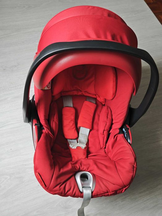 Cadeira carro Cybex ovo + Base Isofix