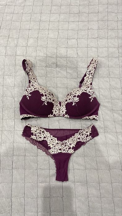 Комплект білизни жіночий Intimissimi бра 80B з пуш ап + трусики S