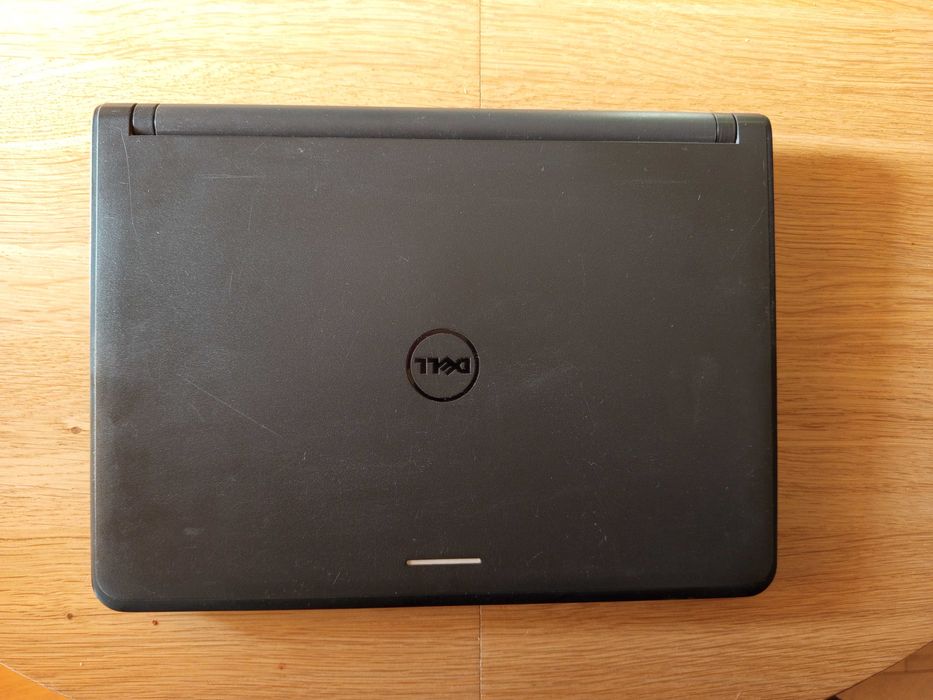 Dell Latitude 3340 z bardzo wytrzymałą baterią