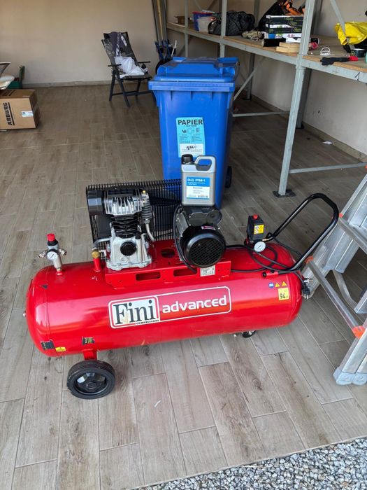 Kompresor fini advanced 100 l – 3 hp / 2,2 kw – mało używany + reduktor i zestaw pneumatyczny