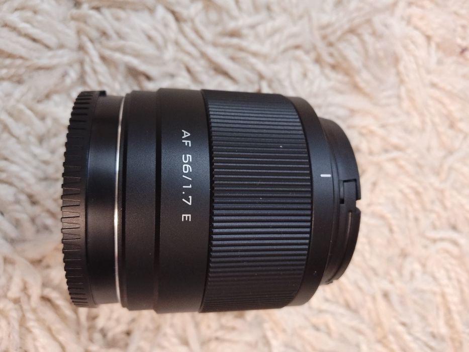 Viltrox 56mm/1.7 (E-Nex)