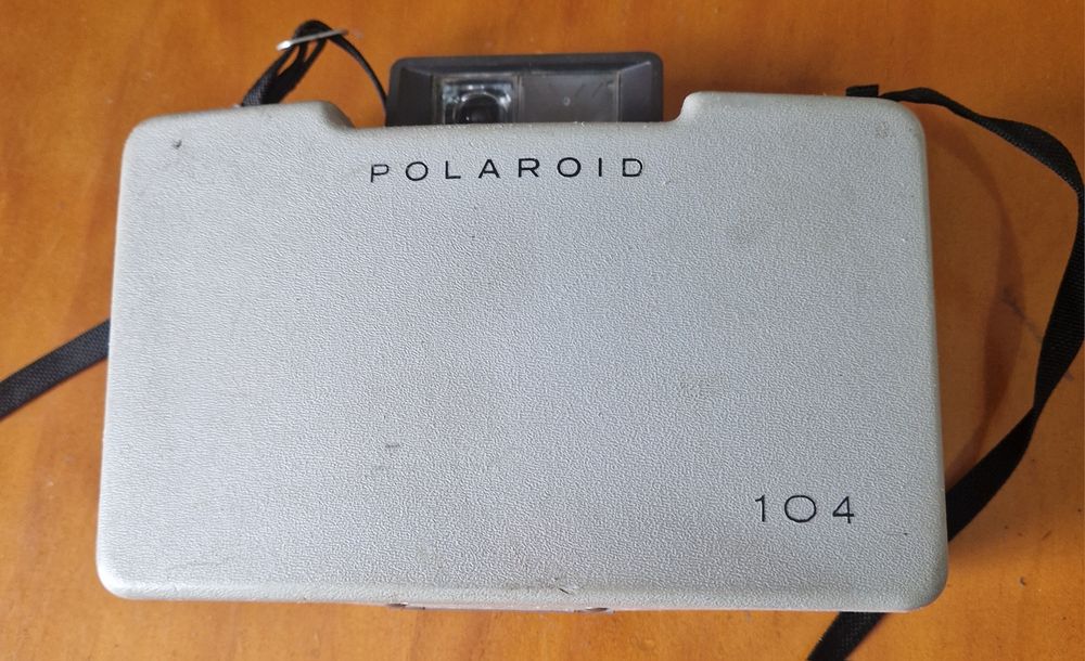 Rara máquina Polaroid 104