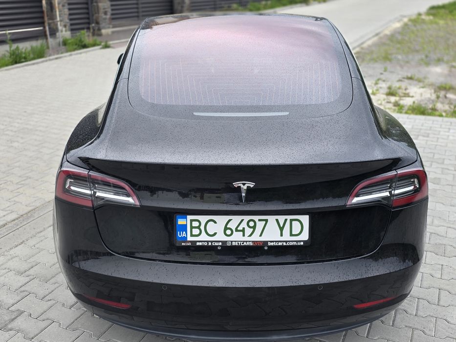 Tesla M3 2019 MidRange (задній )  модель 3 model тесла