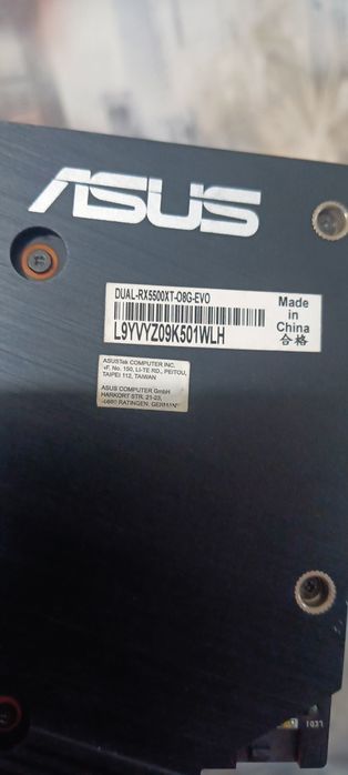 Продам видеокарту 5500XT