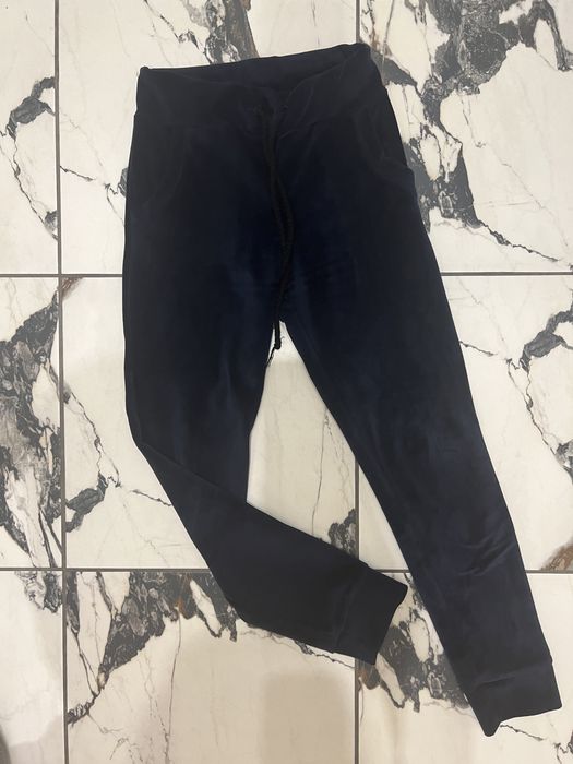 Костюм велюровий