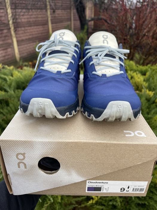 Чоловічі кросівки On Running Cloudventure оригінал