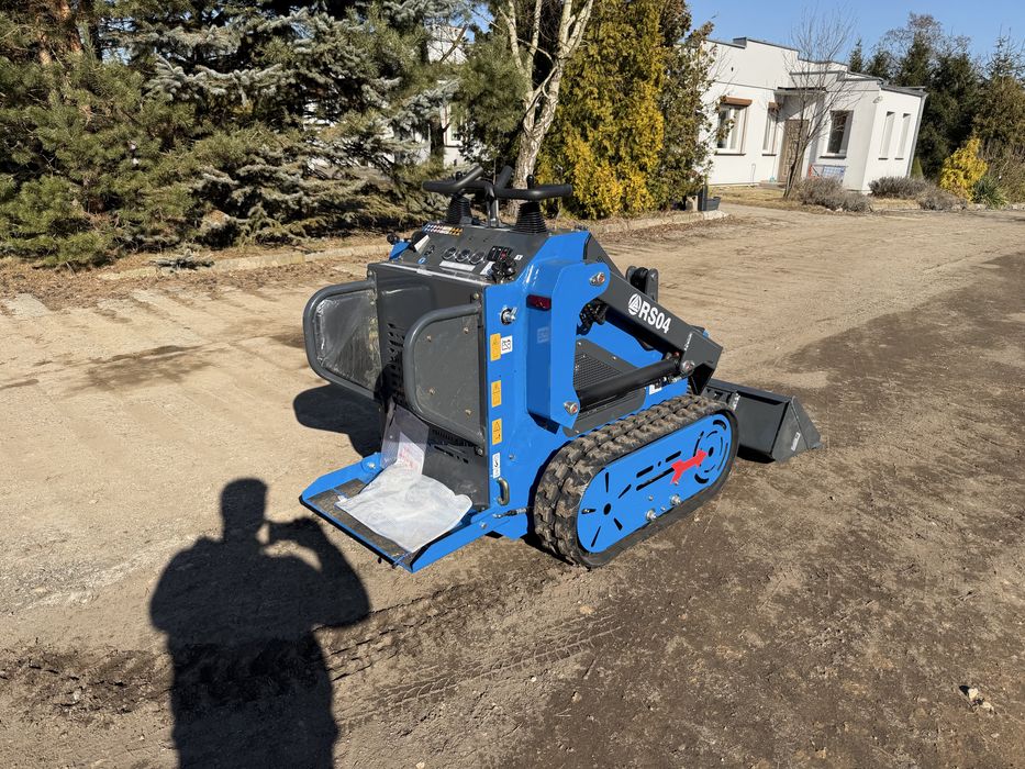 Miniładowarka rippa rs04 (kubota) bobcat glebogryzarka
