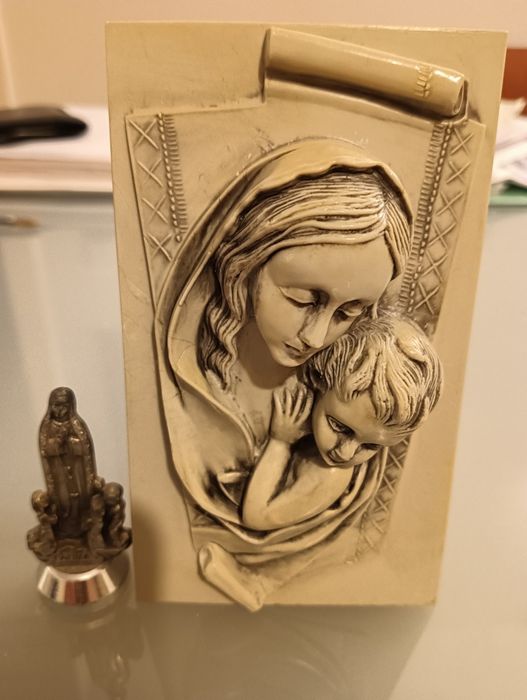 moldura arte sacra 	Antiga mas em muito bom estado		Vintage