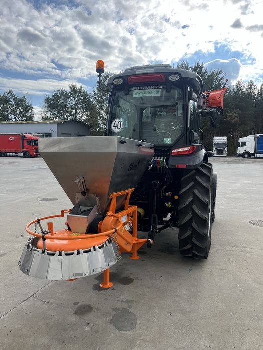 NOWY Ciągnik FOTRAK 75 KM silnik 3l 4 cylindry Dostawa z TUZ TUR Pług