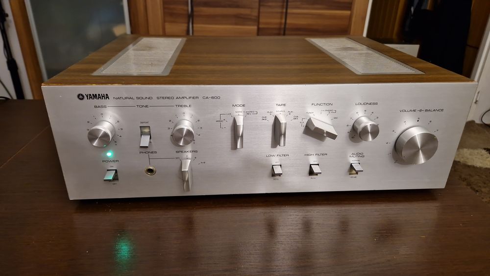 Wzmacniacz vintage yamaha CA 600