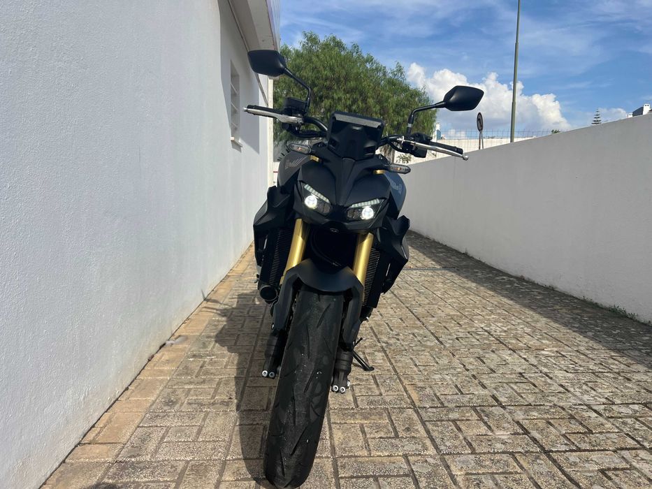 Honda CB1000 Hornet SP (157cv) – Como Nova (4.300 km) – Garantia Honda