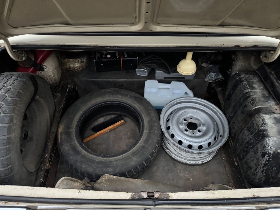 ВАЗ 2101 капсула часу, колекційний автомобіль 1973 року випуску