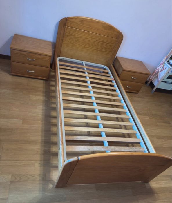 Cama Solteiro com comodas