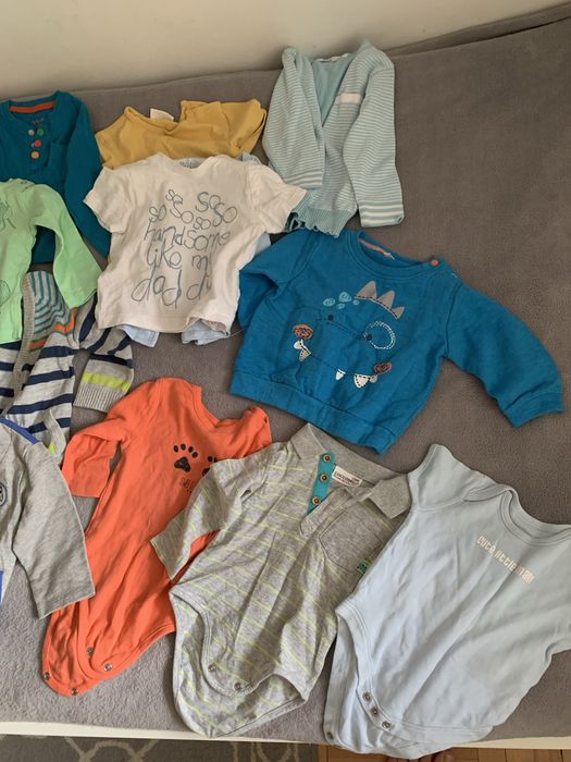 Paka ubran r. 74 dla chlopca