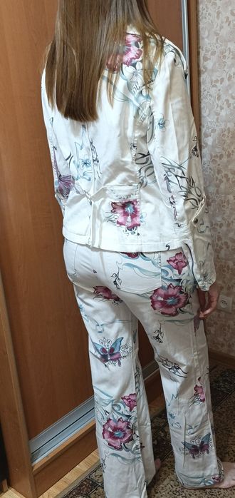 Костюм брючний вінтажний Laurel (Escada ),80-х років, білий костюм з принтом