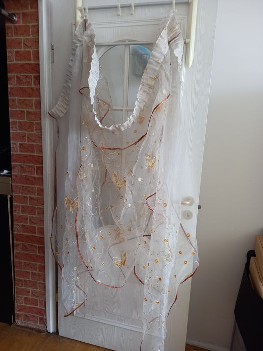 Firanka ozdobna z tasma