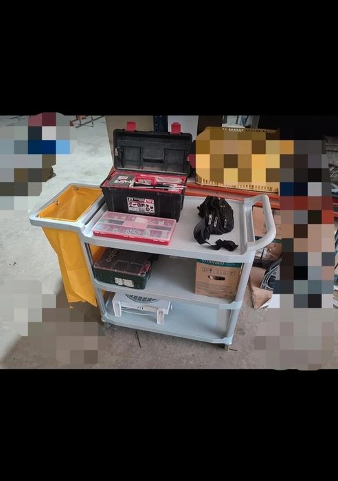 Carrinho multiusos de hotelaria comercial