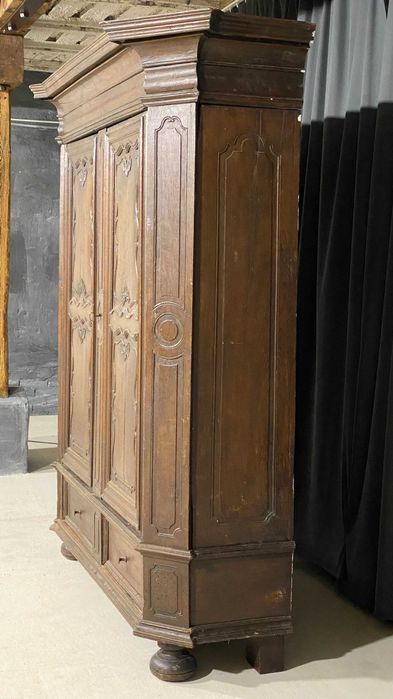 Antyczna szafa ok. 1900r, lite drewno - duży, solidny mebel do renowacji