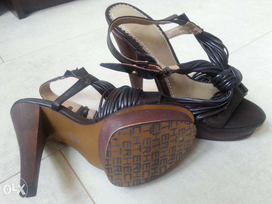 Buty damskie Daniel Hechter