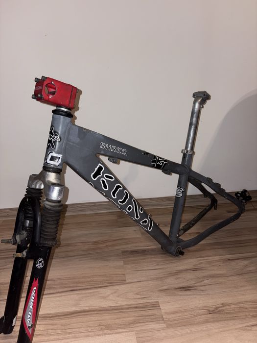 Rama rowerowa KONA SHRED