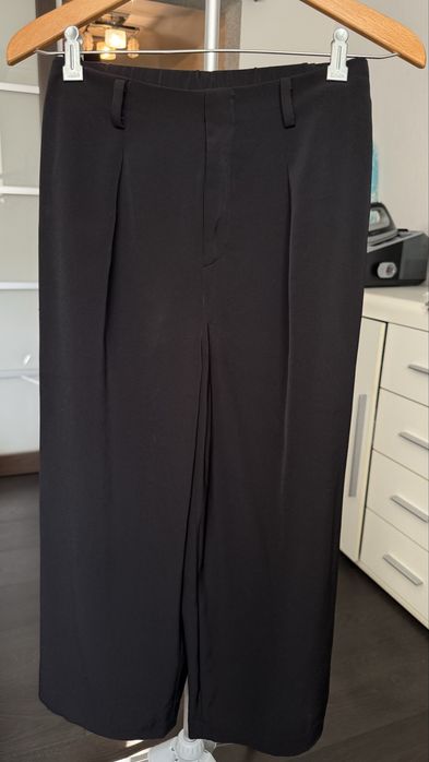 Кюлоти брюки чорні літні  uniqlo 36-38 р