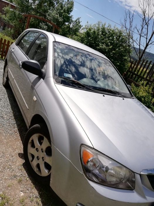 KIA CERATO 1,5 diesel rok 2005 Głuszyca • OLX.pl