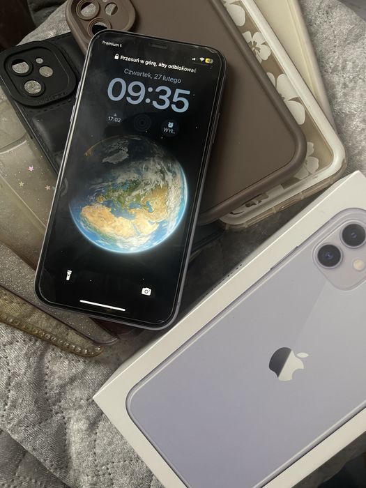 iPhone 11 64 gb stan bardzo dobry + zestaw etui super telefon zadbany