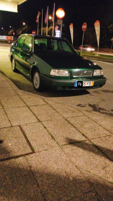Vendo Volvo 460 em bom estado