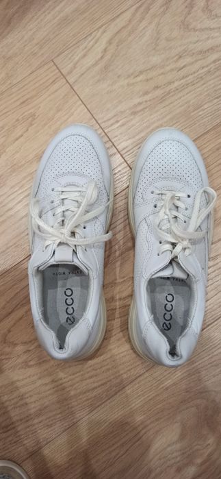 Buty sportowe ecco , skórzane sneakersy damskie