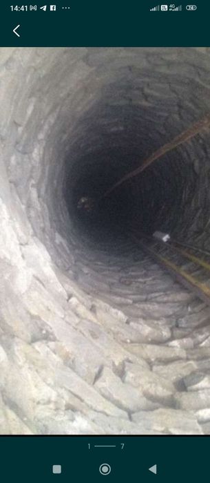 Чистим криниці, копаєм.