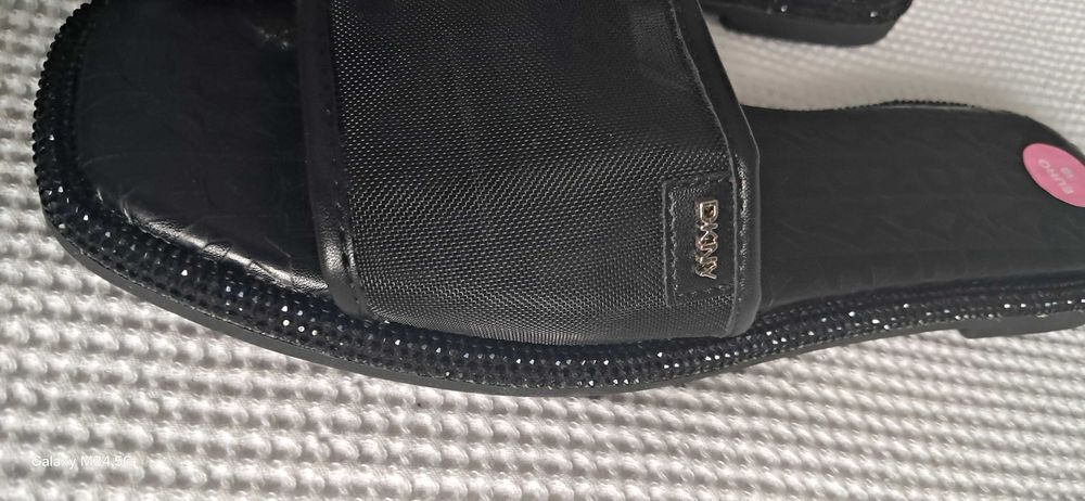 Klapki dkny nowe