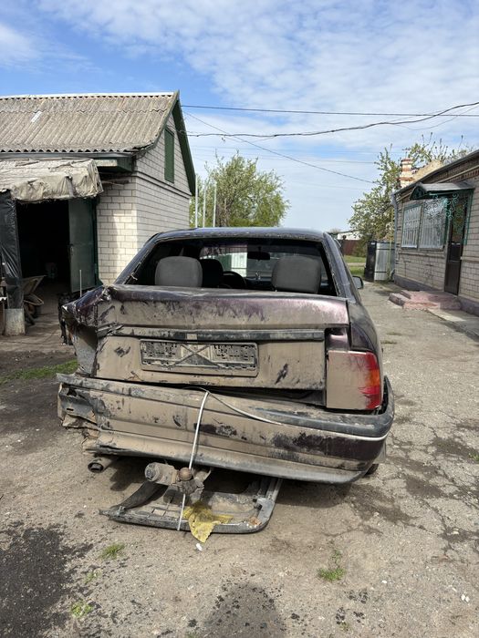 Продам Opel Vectra A 2.0 после ДТП