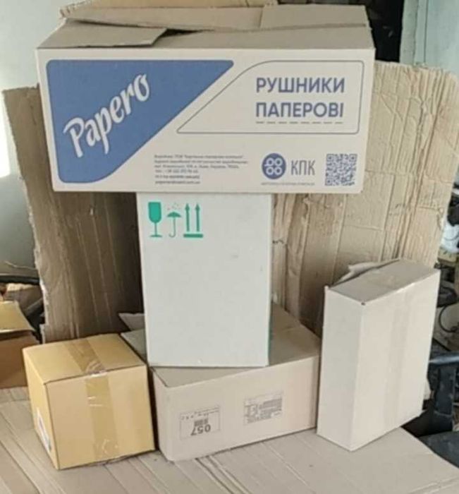 Коробка картонна ящик гофрокартон гофротара різні коробкі для переїзду