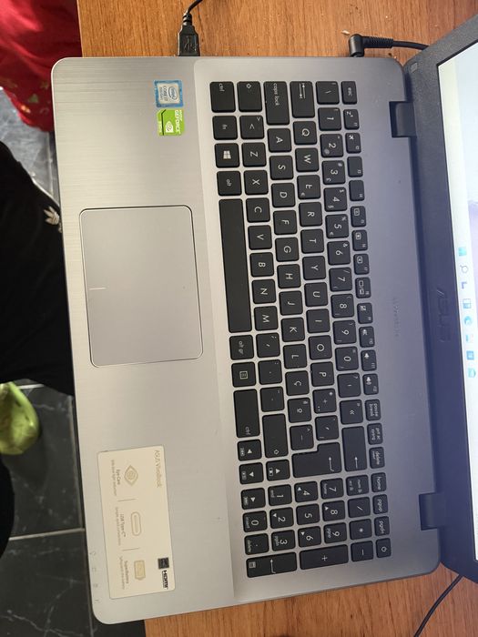 Vendo Asus 8GB RAM