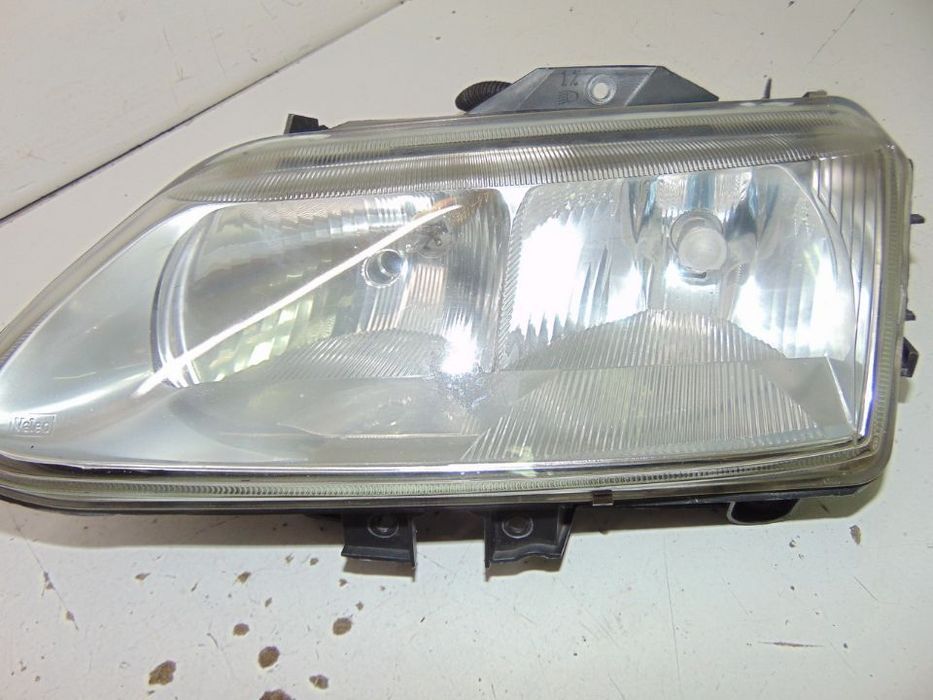 Renault espace faróis