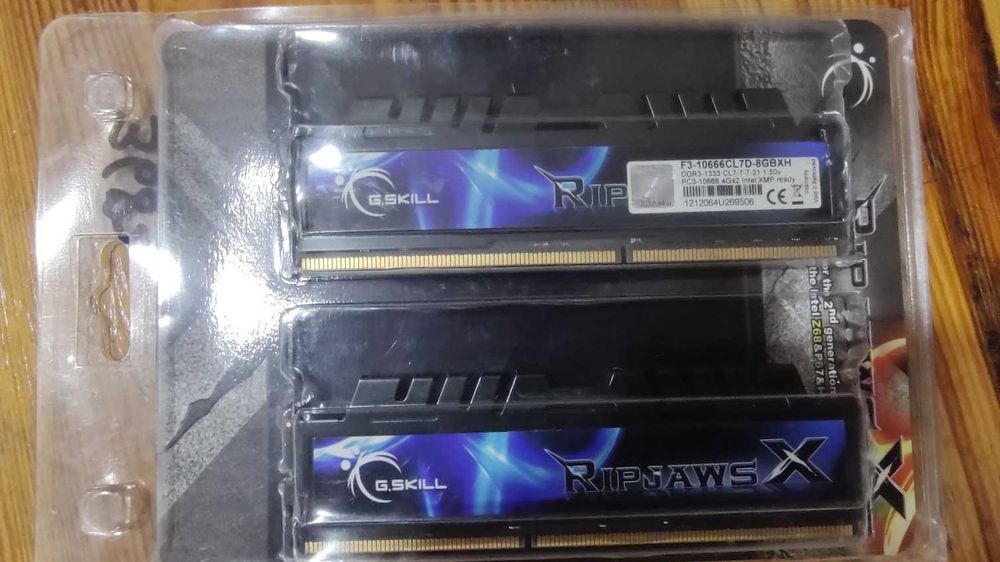 G.Skill Ripjaws X DDR3-1333 8GB (2x4GB) (низькі таймінги)