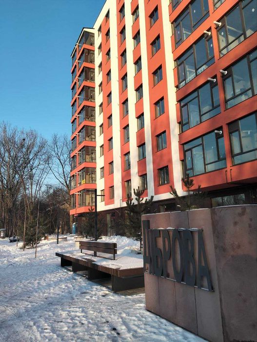 Продаж двокімнатної квартири в самому центрі