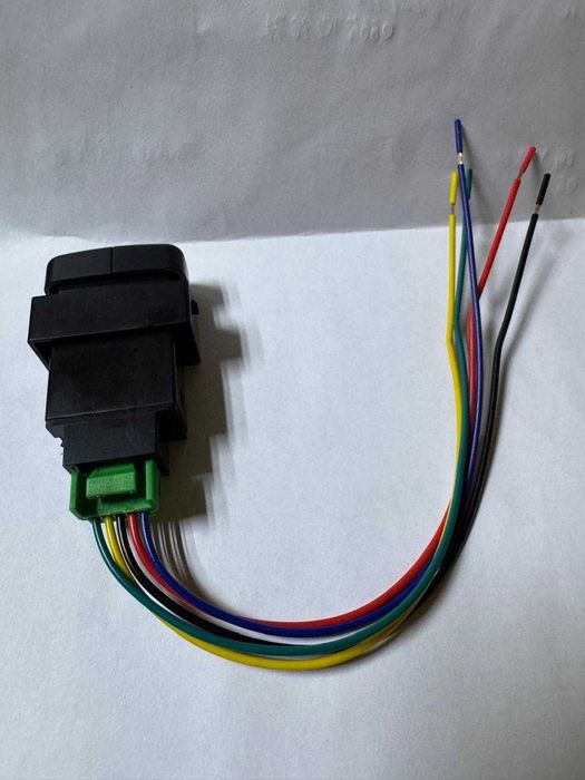 Вмикач протитуманних фар Mitsubishi