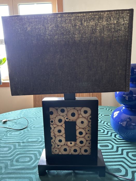 Candeeiros com abajur loja do gato preto. Usados