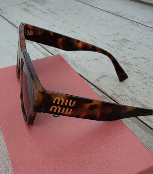 Okulary miu miu nowe etui i pudełko