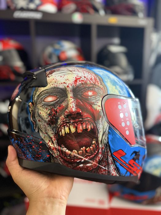 Capacete NOVO 99€ M,L,XL esse preço só esta semana