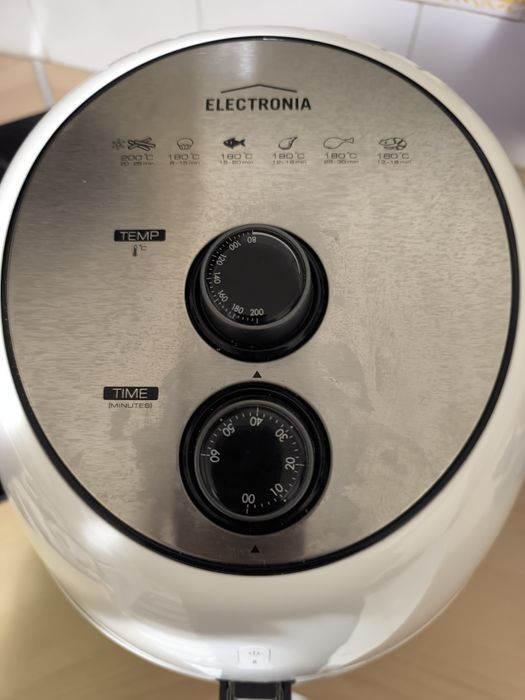 Air Fryer marca eletrónia
