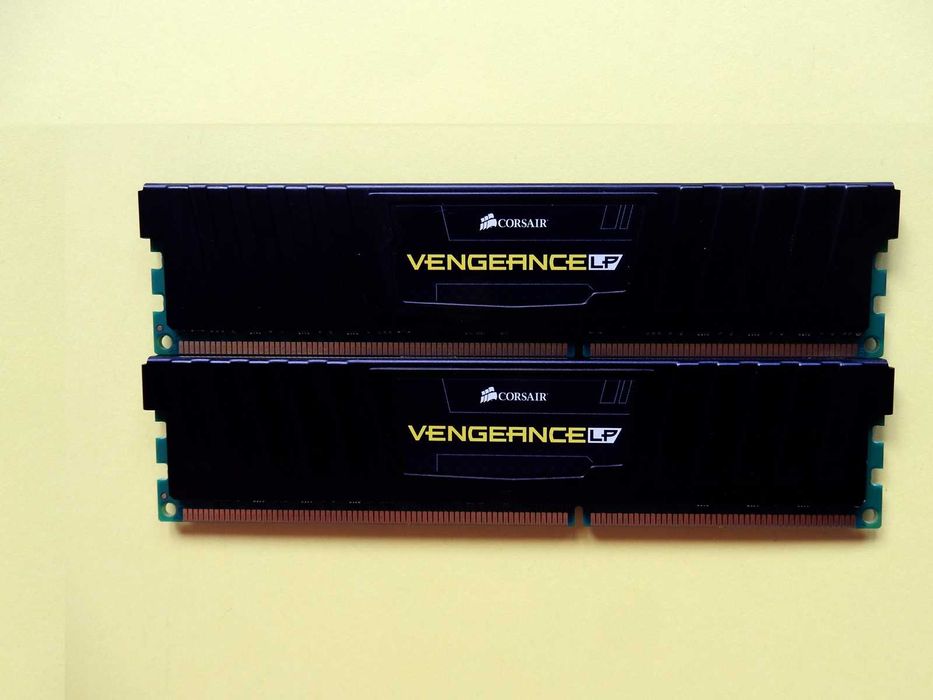 DDR3 16GB CorsaiR VengeAnce 12800 -Komputer