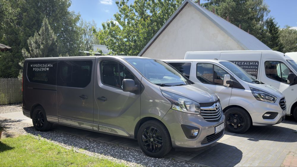 Wynajem wypożyczalnia bus 9 osobowy